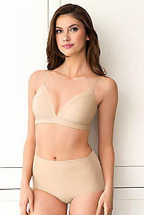 WACOAL - Classic Reinvention chair