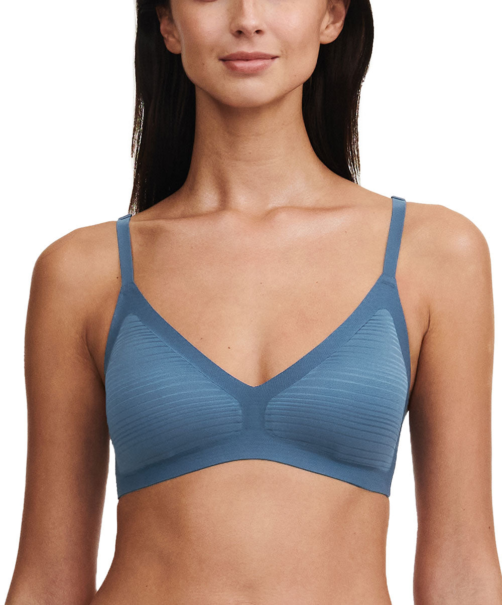 Bralette à coques bleue denim Chantelle Soft Stretch Stripes bleu jeans C20D10-00C