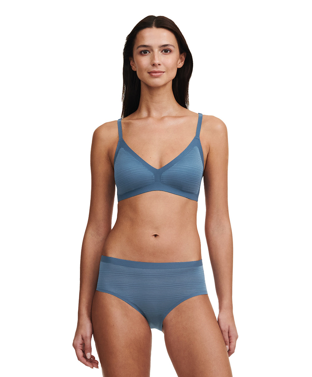 Bralette à coques bleue denim Chantelle Soft Stretch Stripes bleu jeans C20D10-00C