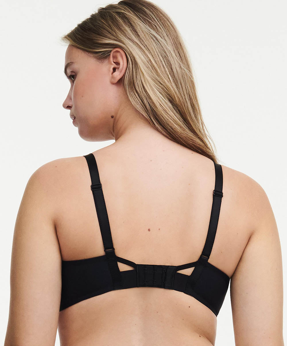 Soutien-gorge armatures très enveloppant Chantelle Play Noir C22AMU-011