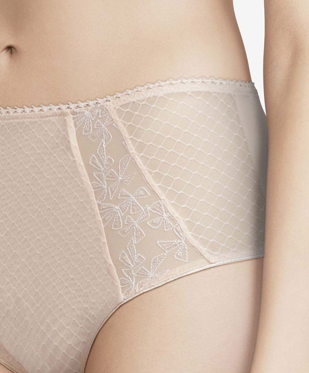 Culotte maintien taille haute Chantelle Instants beige doré C13A80-01N