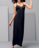 Nuisette longue Antigel de Lise Charmel Stricto Sensuelle noir ELH1117-NO-9