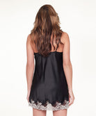 Nuisette satinée sexy "black/sand" Lingadore Lingadore nightwear 6810CH-20-BKSD