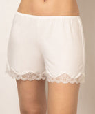 Short mi-long Antigel de Lise Charmel Simply Perfect nacre ENA0306-NA