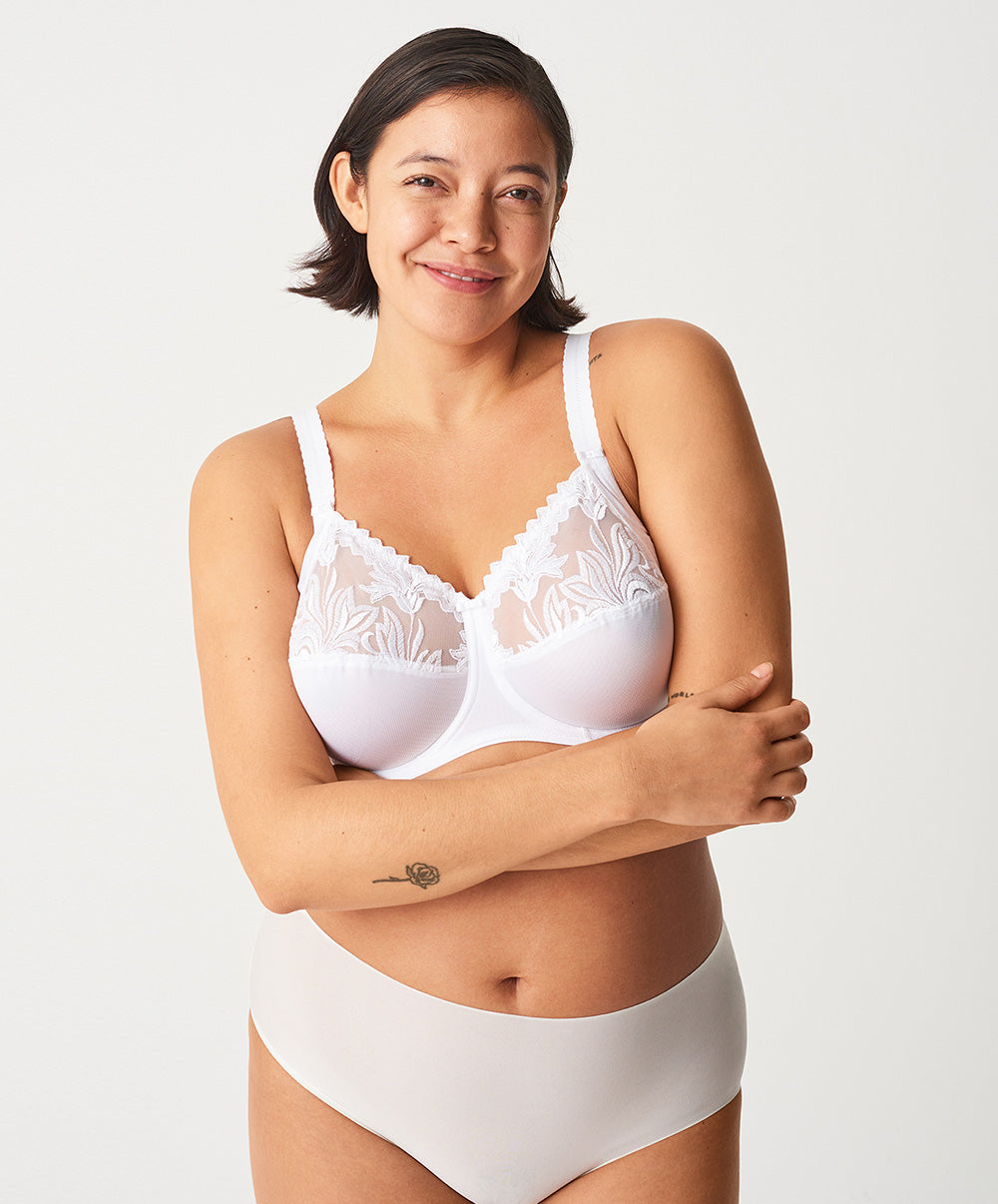 Soutien-gorge armatures grande taille emboitant 3 parties Chantelle Amazone blanc C21010-010
