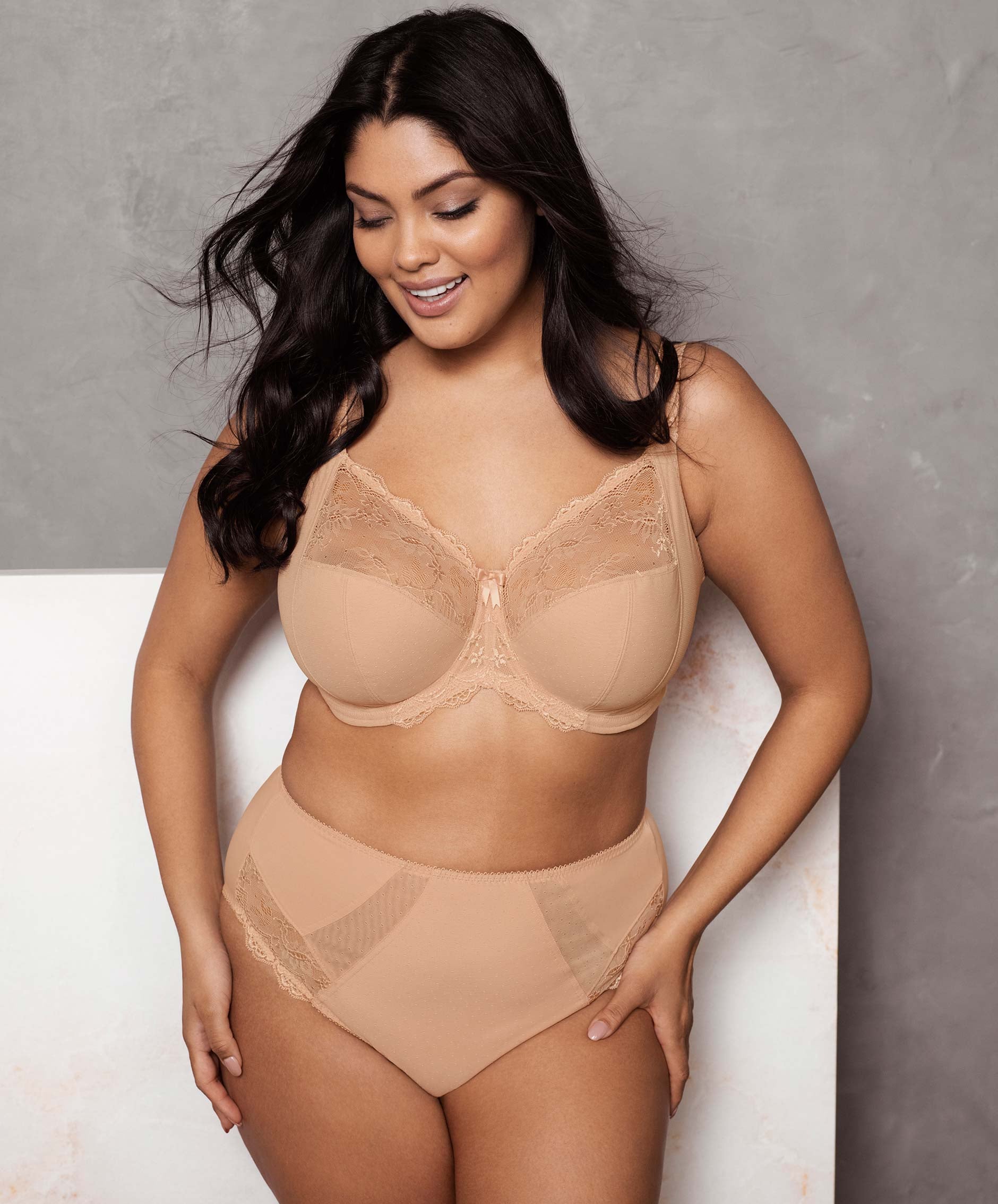 Soutien-gorge grande taille armatures Elomi Meredith Sahara EL4440-SAH face