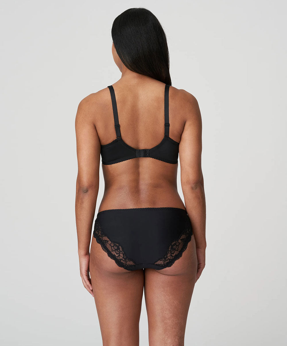 Soutien-gorge moulé emboitant grande taille en dentelle PrimaDonna Madison noir 0262127-ZWA