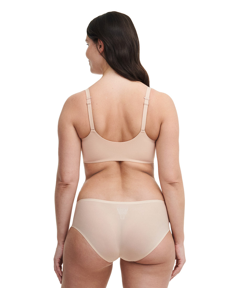 Soutien-gorge moulé enveloppant apex haute Chantelle Norah beige doré C13F60-01N