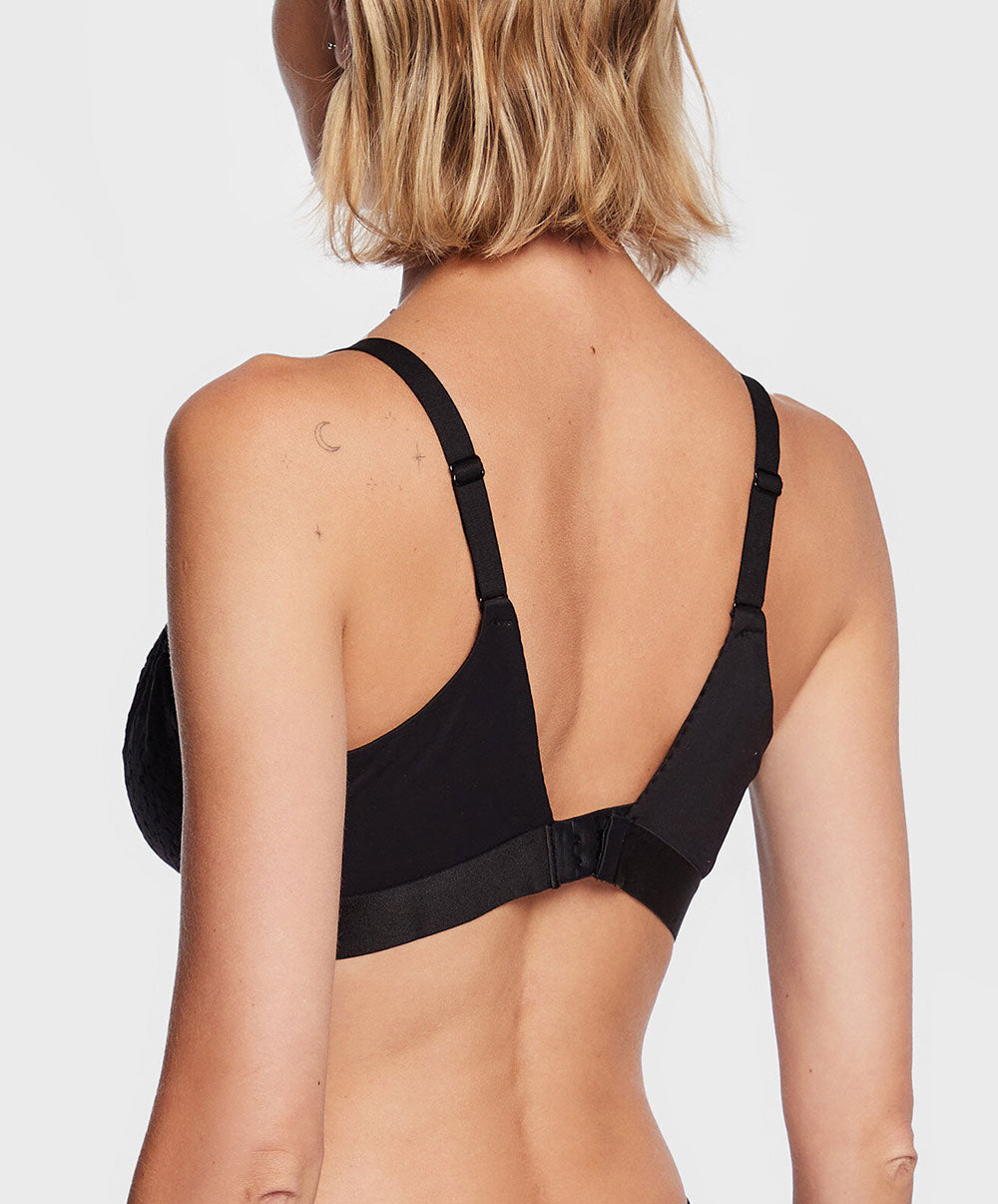 Soutien-gorge sans armatures brassière Chantelle Norah noir C13F80-011