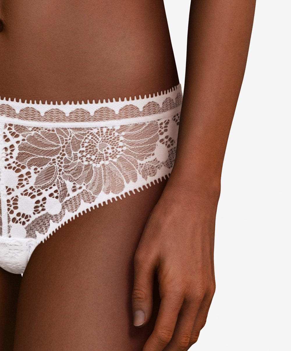 Tanga Chantelle Day to Night blanc C15F90-010