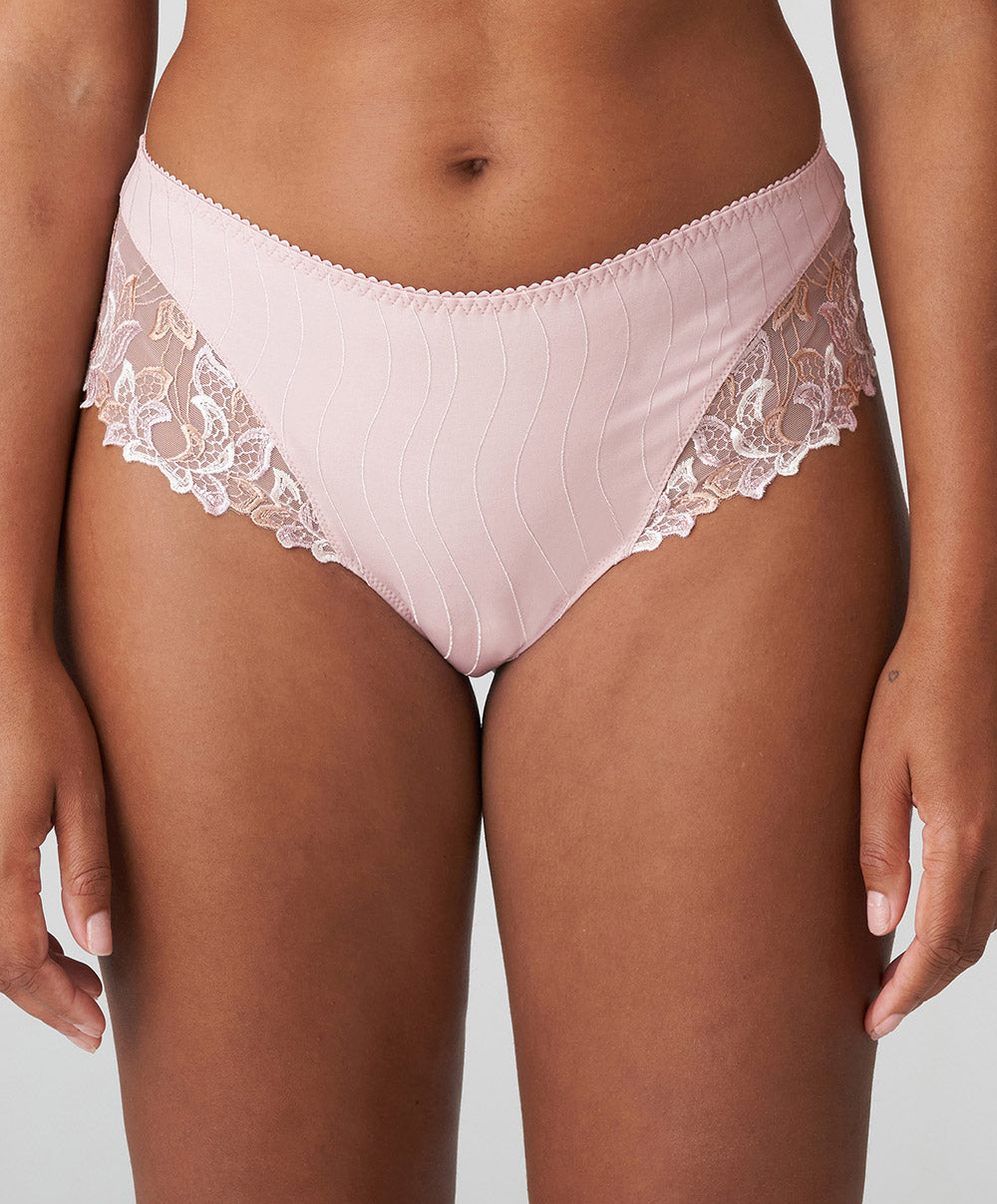 String "Luxueux" dentelle PrimaDonna Deauville vintage pink 0661816-VIP