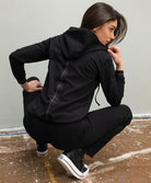 Sweat à capuche Antigel de Lise Charmel Tressage Graphic noir ELC5337-TN