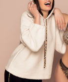 Sweat à capuche en fourrure Antigel de Lise Charmel Libre Panthère fauve et noir ELH5738-FN