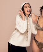 Sweat à capuche en fourrure Antigel de Lise Charmel Libre Panthère fauve et noir ELH5738-FN