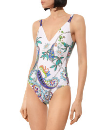 One piece swimsuit wire free