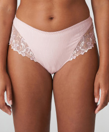 SEXY LINGERIE : Tanga briefs w. lace