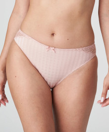 Sexy Underwear : Brazilian briefs w. lace