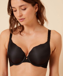 INVISIBLES : Padded cup plunge plus size moulded bra