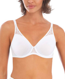 Invisible Bras : Molded triangle bra with wires