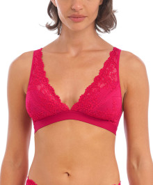 SEXY LINGERIE : Soft cup wire-free triangle bra