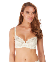 Invisible Bras : Full cup bra with wires