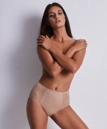 Slimming Panties : High waisted shaping brief