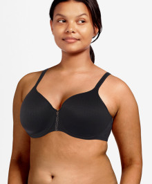 Invisible Bras : Spacer moulded bra with wires