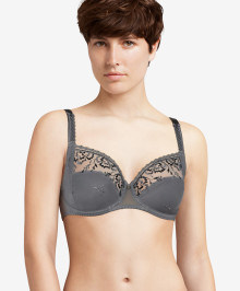 Full cup bra with wires plus size