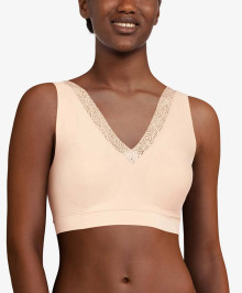 Wire-free, Soft Cups : Padded bralette with lace no wires