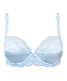Full Coverage, Underwire : Silk full cup bra with wires