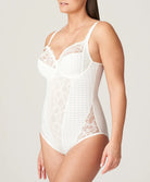 Body galbant à bonnets emboitants dentelle PrimaDonna Madison naturel 0462120-NAT