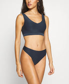 Brassière paddée col V Chantelle Soft Stretch bleu d'hiver C16A10-009