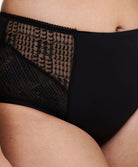Culotte maintien taille haute Chantelle Intrigue noir C13WC6-011