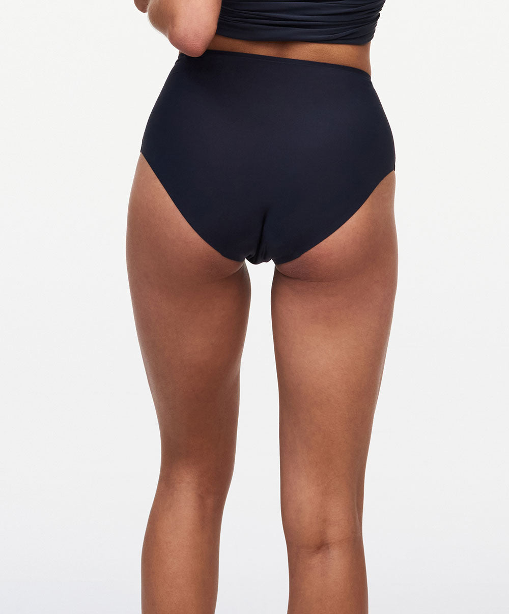 Culotte taille haute Chantelle Soft Stretch gris profond C26470-0SE