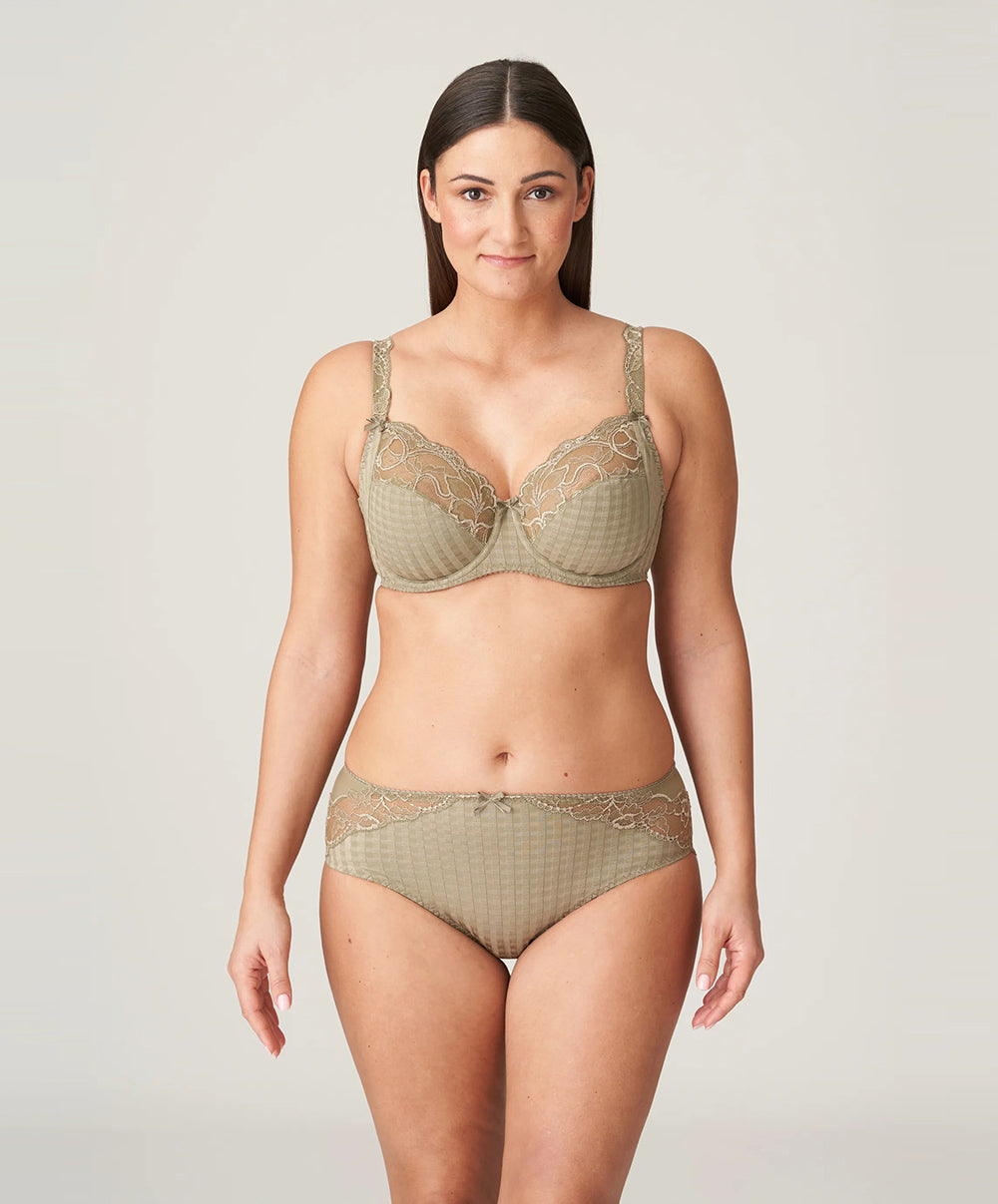 Culotte taille haute dentelle PrimaDonna Madison golden olive 0562126-GOO