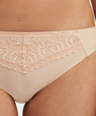 Slip Chantelle Every curve beige doré C16B30-01N