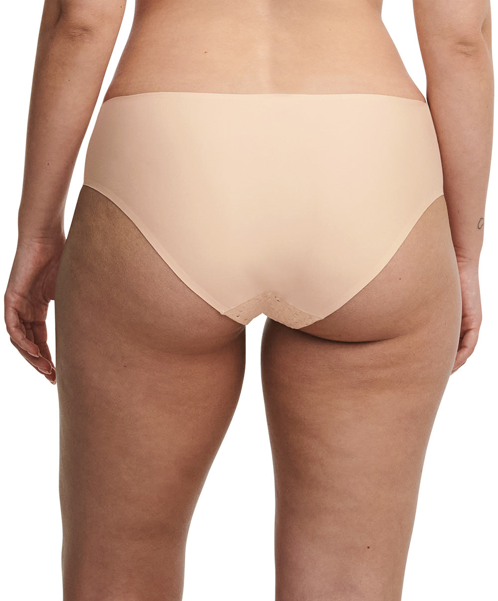 Slip Chantelle Norah beige doré C13FA0-01N