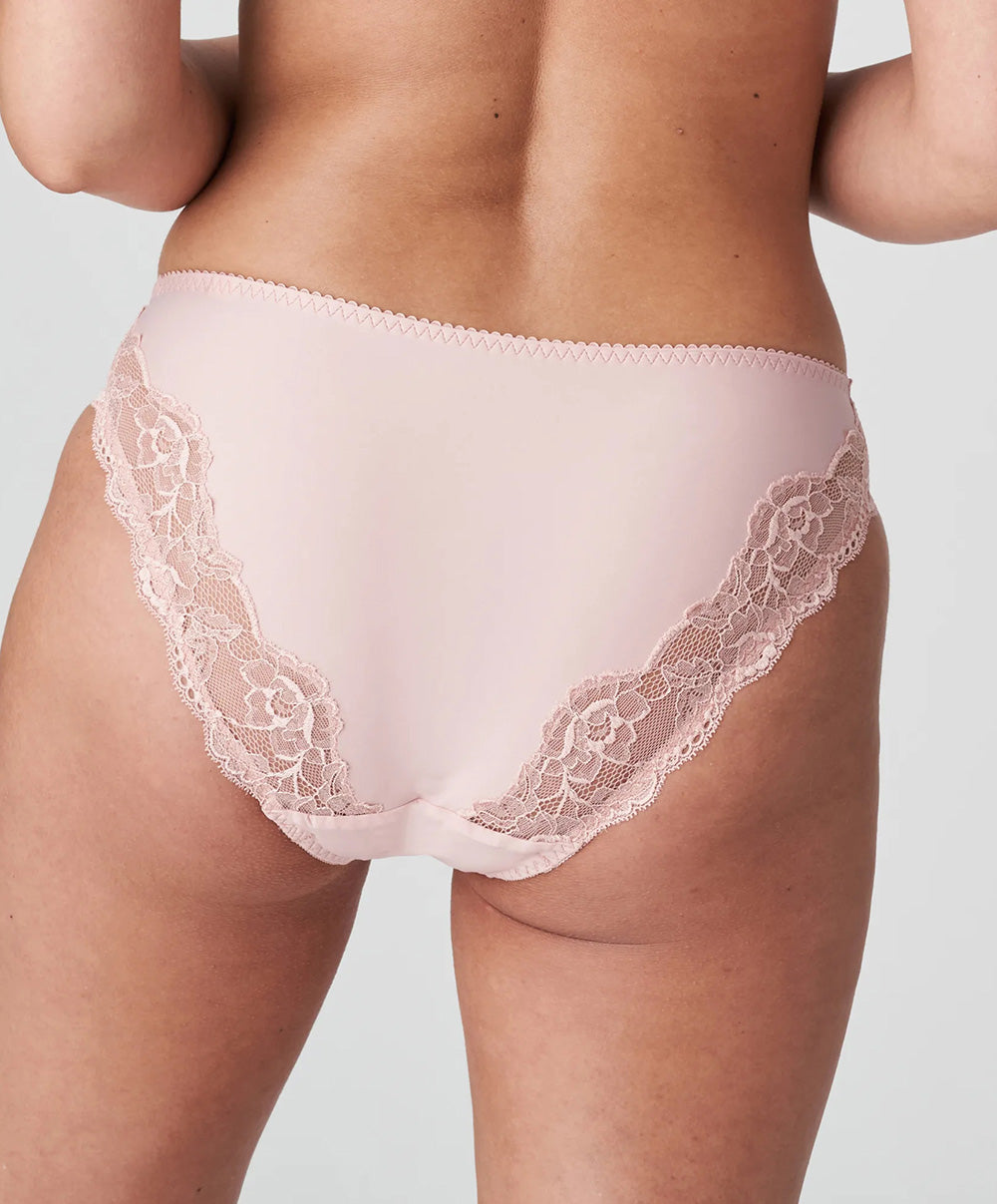 Slip brésilien dentelle PrimaDonna Madison rose poudré 0562125-PWD