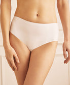 Slip fantaisie Antigel de Lise Charmel Culte Beauté blanc ECH0266-BL