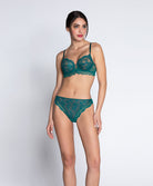 Slip dos opaque Lise Charmel Sublime en Dentelle vert princesse ACH0213-VP
