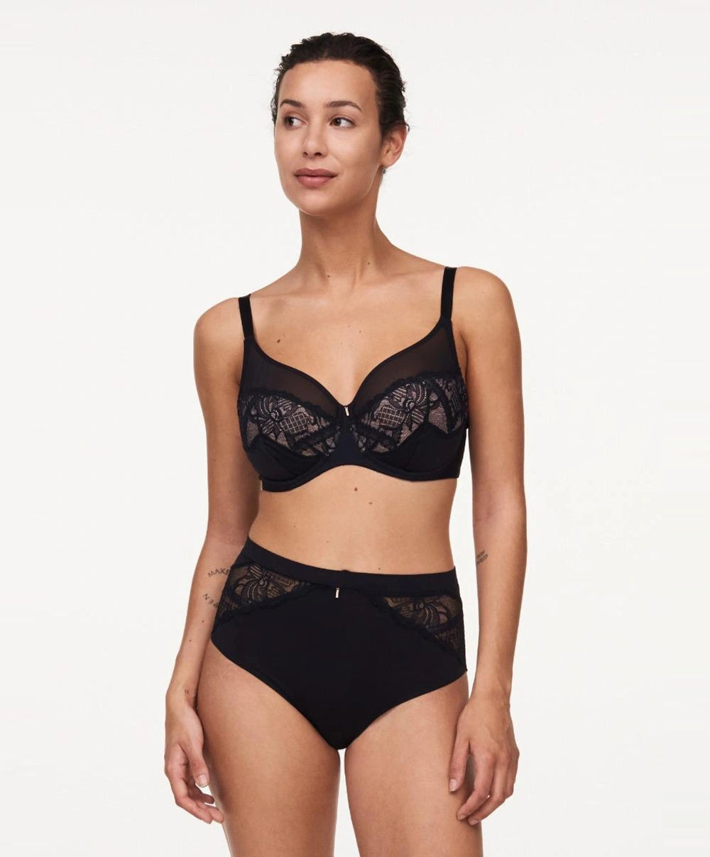 Soutien-gorge armatures très enveloppant Chantelle Orangerie Dream noir C17Q10-011