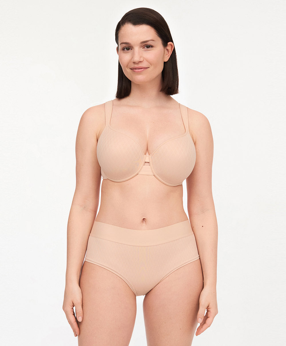 Soutien-gorge coque à mémoire de forme enveloppant Chantelle Smooth Lines beige doré C11N60-01N