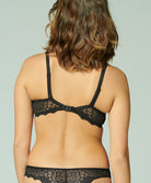 Soutien-gorge coque armatures spacer 3D Simone Pérèle Caresse noir 12A316-015