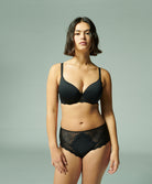 Soutien-gorge coque armatures spacer 3D Simone Pérèle Caresse noir 12A316-015