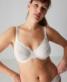 Soutien-gorge emboitant en dentelle avec armatures Simone Pérèle Karma naturel 12V310-030