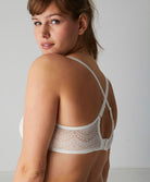 Soutien-gorge emboitant en dentelle avec armatures Simone Pérèle Karma naturel 12V310-030