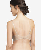Soutien-gorge spacer triangle plunge Chantelle Day to Night beige doré C15F70-01N