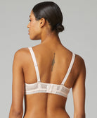 Soutien-gorge triangle en dentelle sans armatures Simone Pérèle Swing poudre pétale 15Y250-332