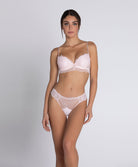 String Lise Charmel Sublime en Dentelle rose poudre ACH0013-OS