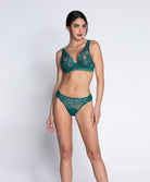 String Lise Charmel Sublime en Dentelle vert princesse ACH0013-VP